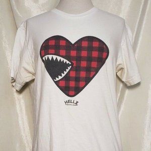 Hellz Eating Heart Men's Graphic T Shirt Size M